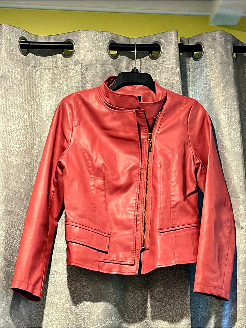 ChouYatou Zip Front Jacket Size Small Like New Women's Candy Color Asymmetric Zi